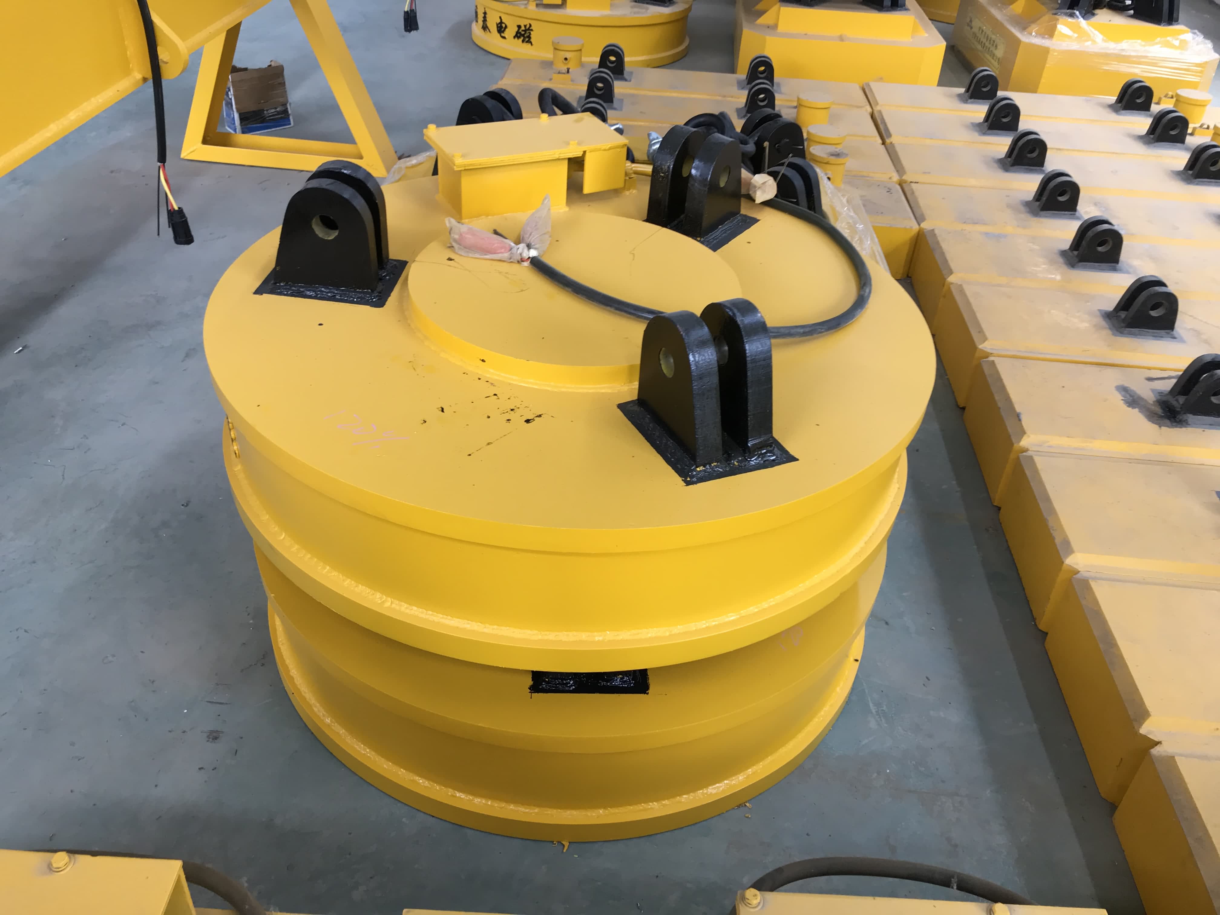 除鐵器目前廣泛應(yīng)用于哪些行業(yè)?